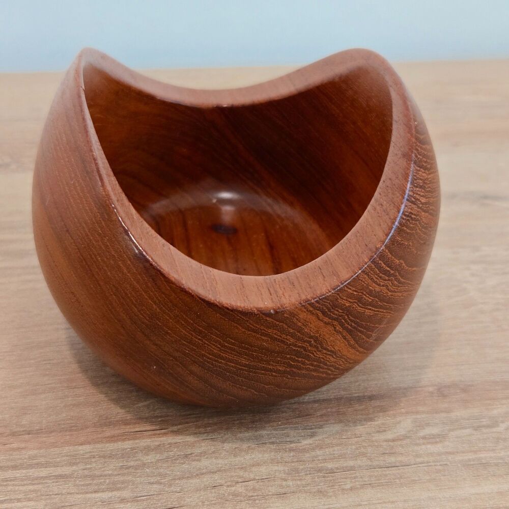 Vintage Teak Nut Bowl Sowe Konst Sweden biomorphic MCM Sigvard Nilsson Design 6"